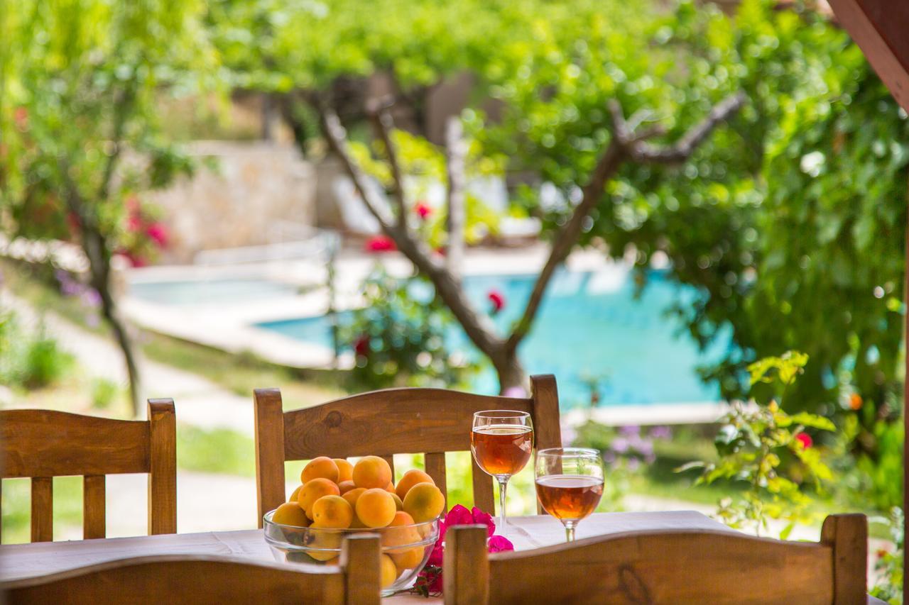 Kleo Cottages คัลคัน ภายนอก รูปภาพ